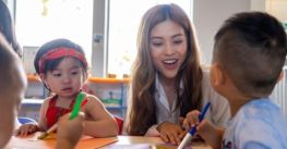 Cô gái Việt khởi nghiệp bằng nghề dạy trẻ tại nhà ở Hoa Kỳ, rất nhanh tại Houston có hơn 70 nhà trẻ đã được thành lập.