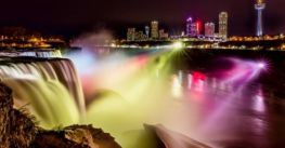 Lễ hội Ánh sáng Niagara nổi tiếng ở Canada